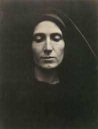 Poignant Pics — One Twelve