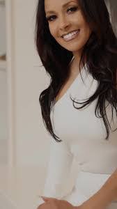 Shannon Lockamy's Instagram, Twitter & Facebook