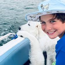 Elizabeth Bittar (@epbittar)