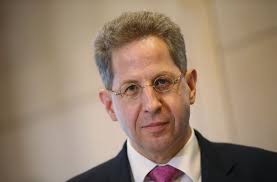 Gehören sie auch zu denjenigen, die es lieben, immer wieder. Krise Um Chef Des Verfassungsschutzes Verfassungsschutz Chef Maassen Muss Posten Raumen Politik Stuttgarter Zeitung