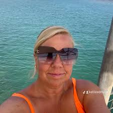 Hello we have been let down through an advert