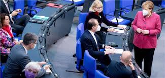 Angela merkel (65, cdu) bei einer sitzung des bundeskabinetts im bundeskanzleramtfoto: Merkel Zweiter Corona Lockdown Ist Verhaltnismassig
