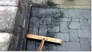 Nachteilig an pflaster sind allerdings die fugen: Fugen Versiegeln Fuge Unkrautfrei Fuge Ameisenfrei Epoxidharz Pflasterfugen Versiegeln Terrassenfugen Versieg Gartengestaltung Terrasse Pflastern Pflaster
