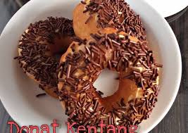 Kemudian tambahkan ragi, kuning telur, dan air dingin. Resep Donat Kentang Takaran Sendok Menu Buka Puasa Ramadhan
