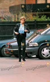 January 14 1995 Princess Diana At The Chelsea Harbour Club Princess Diana Fashion Princess Diana Diana Fashion