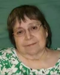 Layla Howell's Instagram, Twitter & Facebook