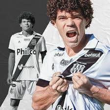 Foi o cabo da brigada. Ponte Lanca Oficialmente Nova Camisa E Marca Estreia Para Sabado Veja As Fotos Ponte Preta Ge