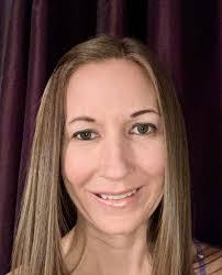 Heidi Porter's Instagram, Twitter & Facebook