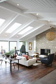 In our selection of 26 vaulted ceiling ideas for living rooms we preferred the triangle design as it is the most popular. Vaulted Ceiling Lighting Ideas Creative Lighting Solutions