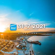 Settled above the beautiful adriatic sea and under a starry summer sky, noa is the perfect place. Noa Beach Club Nacht Disco Club Zrce