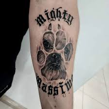 Want an animal portrait? We got you 👌🏻 Some beautiful pieces of our 4  legend friends done by @shiv_darksidetattooc0llective, Angie and  @spencevadertattoo . . . . . #tattoo #tattoos #animalportrait  #animaltattoos #darksidetattoos