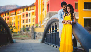 Keren background prewedding indoor hd | gallery pre wedding from dxylrp5pchyzf.cloudfront.net. 10 Updated 2021 Pre Wedding Photoshoot Locations In Pune With Photos