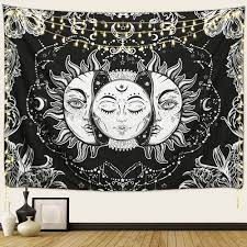 At aphelion in 1948, halley was 35.25 au (3.28 billion miles or 5.27 billion kilometers) from the sun, well beyond the distance of neptune. Amazon Com Arfbear Sun And Moon Tapestry Burning Sun With Stars Psychedelic Popular Mystic Wall Hanging Tapestry Black And White Beach Blanket Medium 59 X 51 In Everything Else
