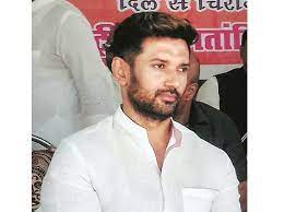 Chirag paswan is an indian politician from the ljp and the son of ram vilas paswan. Sacked Ljp Leader Accuses Party President Chirag Paswan Of Maoist Links Business Standard News
