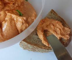 Paprika Frischkase Aufstrich Scharf Rezept Frischkase Aufstrich Rezepte Lebensmittel Essen