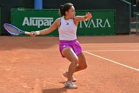 ¡Orgullo Peruano! Lucciana Pérez Hace Historia en Brasil