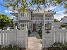 Picture Of 26 Mayfield Street Ascot Queenslander House Queenslander Australian Homes