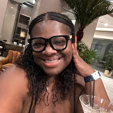 Be careful with styling and retwisting 👇🏾 The thing that does this is far  too much tension all the time