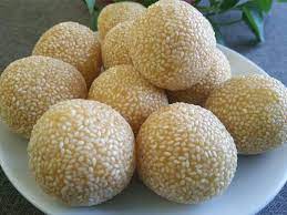 Kemudian baru besarkan api sambil. Resepi Kuih Bom Berinti Kacang Beserta Tips Menggorengnya Daridapur Com