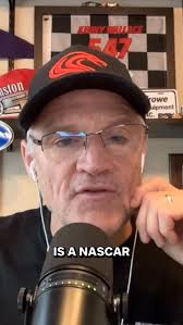 Kenny Wallace (Official Page)