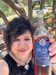 Siboney Cellars White and Rose' Pairs with Summer