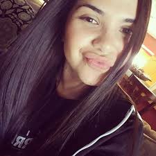 Hello! Thanks for the chance! 🍎 I'm Vanessa Escarcega from Chula Vista,  CA. 🍎 I teach 3rd grade at Veterans Elementary, which is a Title 1 school!  🍎I am currently