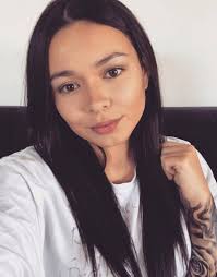 Girl claims bullies who called her 'fat' at school now subscribe to her  channels... and help pay for new home