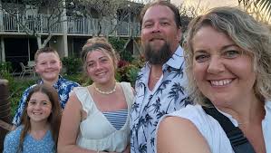 Fundraiser by Brittany Taylor : Support Britni Burnside After Derrick's Loss