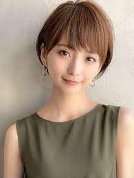 2020年夏 ショートの髪型 ヘアアレンジ 人気順 ホットペッパービューティー ヘアスタイル ヘアカタログ ヘアスタイル ボブ 30代 ショートボブ 結婚式