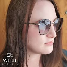Sunglasses Sunday!! Featuring @alyshas08 wearing the @gucci GG0589SK! This  frame design is Korean style interpreted with its classic vintage web  interpretation, and metal cat-eye shape. The temples feature Gucci's  classical and sophisticated