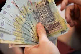 Persoanele care lucreaza la stat nu beneficiaza de anumite indemnizatii si suplimente la salariu, insa acestea vor putea primi prime si vouchere de vacanta incepand din luna iulie a acestui an, potrivit oug 9/2017. Guvernul Nu AcordÄƒ Bugetarilor Nici In 2017 Bonuri De MasÄƒ Sau Tichete De VacanÅ£Äƒ Si Nu