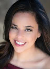 Candice Garrett's Instagram, Twitter & Facebook