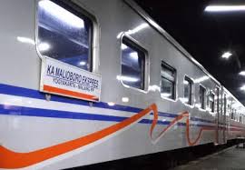 Jadwal kereta api tegal ekspres. Jadwal Dan Tarif Kereta Dari Sragen Ke Malang