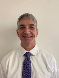 Karen Pyron's Instagram, Twitter & Facebook