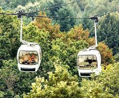 Ich blieb in der nähe und setze mich in ein internet cafe. Seilbahn Auf Den Penha Teleferico De Guimaraes Guimaraes Reisebewertungen Tripadvisor