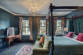 Buttered mash, baby onion & smoked bacon gravy (cooked to order, please allow 30 mins). Guy Fawkes Inn York City Centre Accomodation And Aa Rosette Restaurant