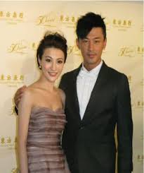 Rosina lam 林夏薇 hk actor 工作聯絡：經理人：94979172 @kennethwong_221 電郵:kenneth.wong@shawbrothers.hk 公司電話: æœ¬ä»¥ç‚ºè‡ªå·±å«å…¥è±ªé–€ å…¶å¯¦è€å…¬æ˜¯å€‹å‡å¯Œè±ª èº«åƒ¹éƒ½æ˜¯è™›çš„ æ¯æ—¥é ­æ¢