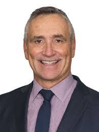 Alexander Dann's Instagram, Twitter & Facebook