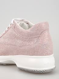 Ascii characters only (characters found on a standard us keyboard); Hogan Interactive In Shiny Suede Rosa Con H Strass Sneakers Hxw00n02011kfsm413