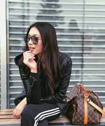Zahirah macwilson plays a game of 'lastic the cans' with alif! Tak Bermasam Muka Zahirah Macwilson Masih Berhubung Dengan Zul Ariffin Gosip Tempatan Gosip Forum Cari Infonet