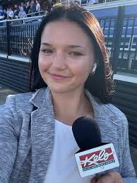 Kelsey Dennehy (@kelseydennehytv)