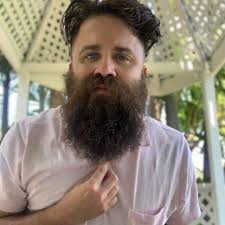 Chris Trew (@christrew)