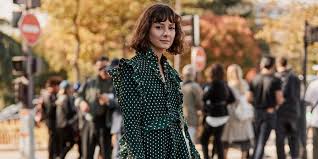 I consigli di styling, colore e taglio adatti a valorizzare le varie tipologie di . Tendenza Tagli Capelli Ricci Corti Medi Lunghi Quali Scegliere Come Trattarli