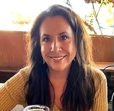 Kathleen Bohan's Instagram, Twitter & Facebook