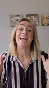 Dawn Gowing's Instagram, Twitter & Facebook