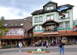 house of 1000 clocks triberg directly on the waterfall in the heart of triberg directly below the entrance to triberg mantel clocks triberg cuckoo clock