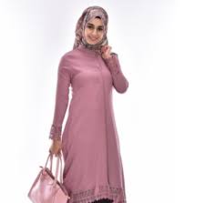 Oysa ki kahverengi ile uyumlu renkler dikkatli bir şekilde kullanıldığı zaman kahverenginin sert mizacı kırılacaktır. Gul Kurusu Rengiyle Uyumlu Renkler Kadin Blogu