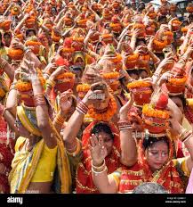 Kalash yatra hi-res stock photography and images - Alamy