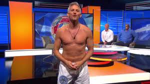 Gary lineker and danny baker. Weil Leicester Meister Wurde Lineker Moderiert In Unterhose Fussball Bild De