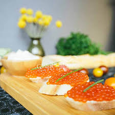 Roe, or fish eggs contained in the ovaries of a female fish, is considered a delicacy in many cuisines. Ikura Red Caviar Buy Salmon Caviar Online At Best Price From 90 Global Seafoods North America